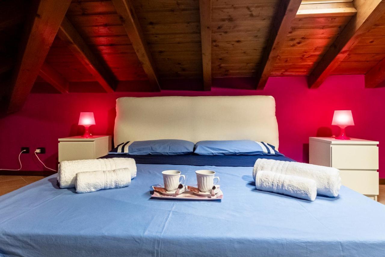 Апартаменти Leonardo Academy In 5' - Parcheggio Gratis - Laghi & Wi-Fi Сесто-Календе Екстер'єр фото